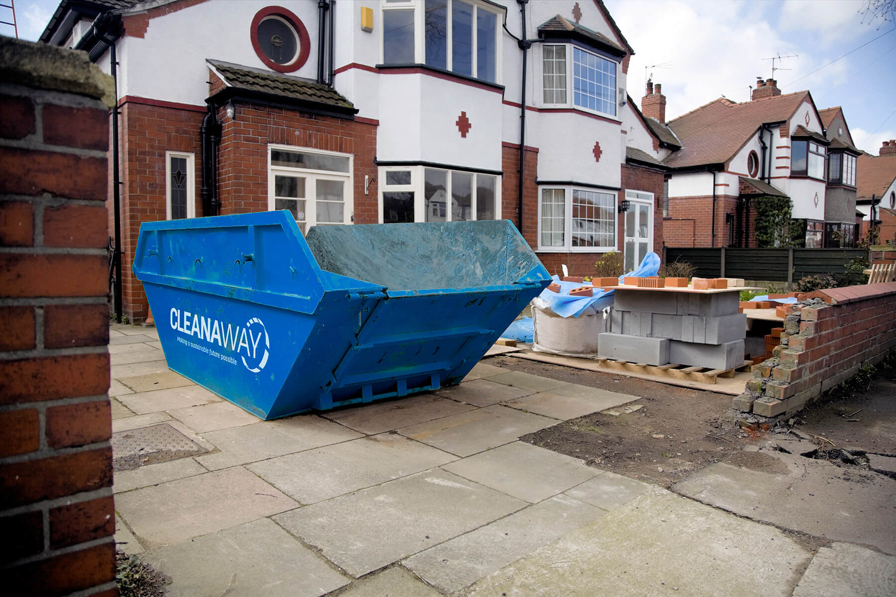 Cleanaway skip bin in the driveaway